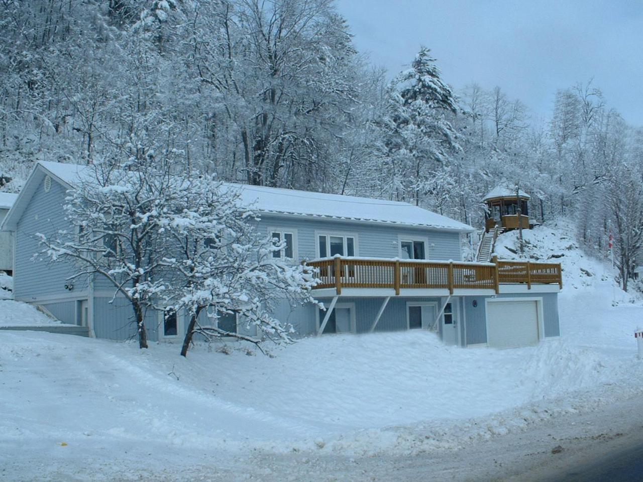 Resort Lac Ste-Marie Lac Sainte-Marie Eksteriør bilde